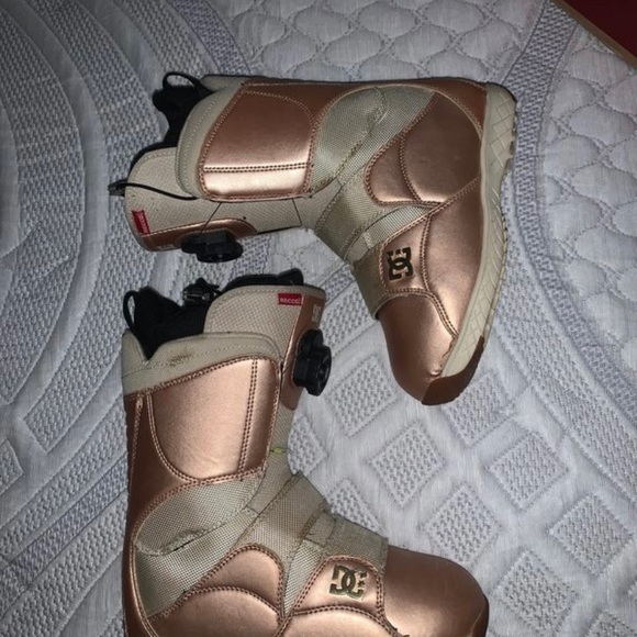 DC snowboarding boots - Picture 2 of 6